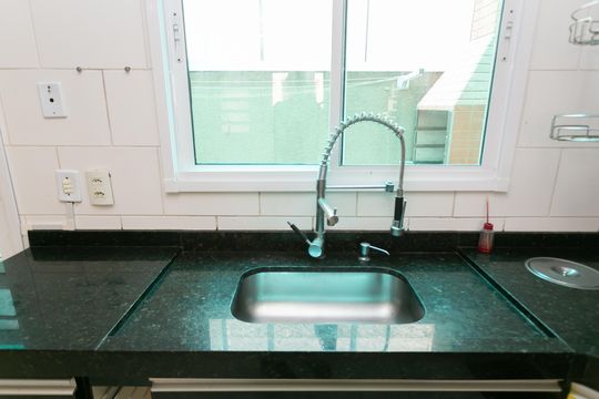 Cozinha - Pia  de casa de condomínio à venda com 2 quartos, 55m² em Jardim Miriam, São Paulo