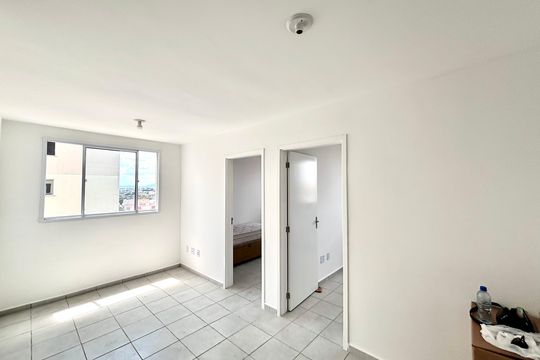 Apartamento para alugar com 2 quartos, 49m² em Jardim Lourdes, Ferraz de Vasconcelos