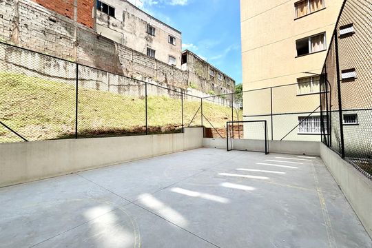 Quadra Esportiva de apartamento para alugar com 2 quartos, 49m² em Jardim Lourdes, Ferraz de Vasconcelos