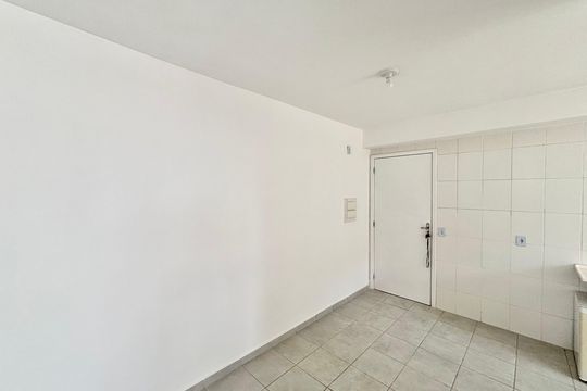 Sala de apartamento para alugar com 2 quartos, 49m² em Jardim Lourdes, Ferraz de Vasconcelos