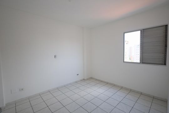 Quarto 2 de apartamento para alugar com 2 quartos, 66m² em Vila Yara, Osasco