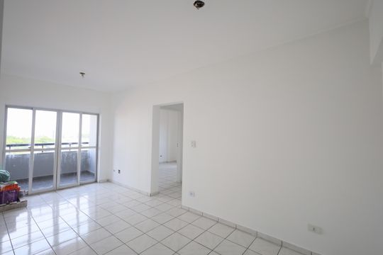 Apartamento para alugar com 2 quartos, 66m² em Vila Yara, Osasco