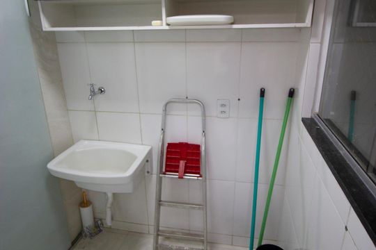 Apartamento à venda com 3 quartos, 92m² em Conjunto C, Brasília