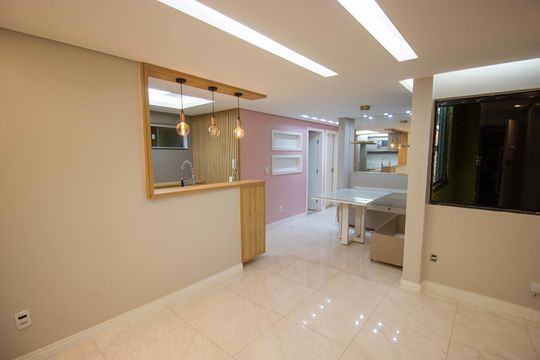 Apartamento à venda com 3 quartos, 92m² em Conjunto C, Brasília