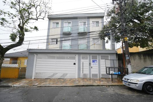 Fachada de apartamento à venda com 2 quartos, 38m² em Vila Curuçá, Santo André