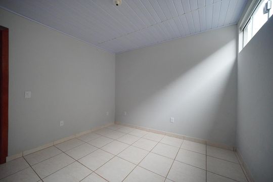 Quarto  de apartamento para alugar com 1 quarto, 48m² em Ingleses Norte, Florianópolis