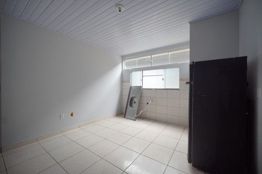 Sala/Cozinha de apartamento para alugar com 1 quarto, 48m² em Ingleses Norte, Florianópolis