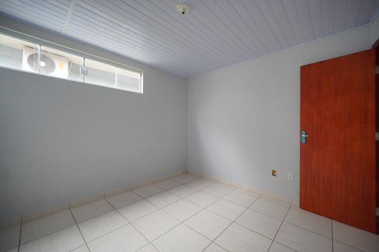 Quarto  de apartamento para alugar com 1 quarto, 48m² em Ingleses Norte, Florianópolis