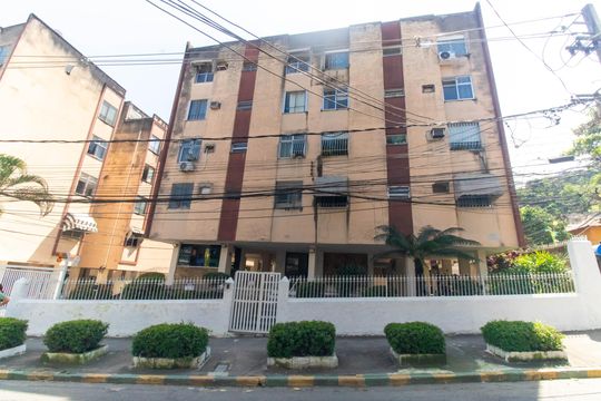 Fachada de apartamento à venda com 2 quartos, 58m² em Santa Rosa, Niterói