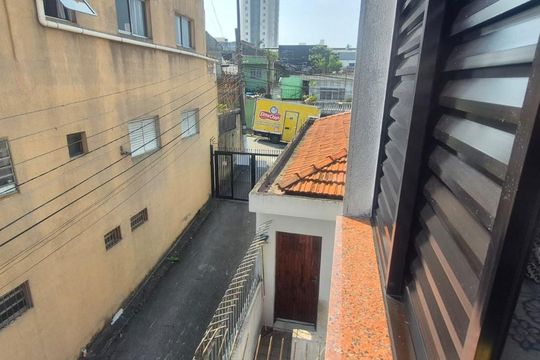 Quintal de casa à venda com 4 quartos, 175m² em Vila Brasilina, São Paulo