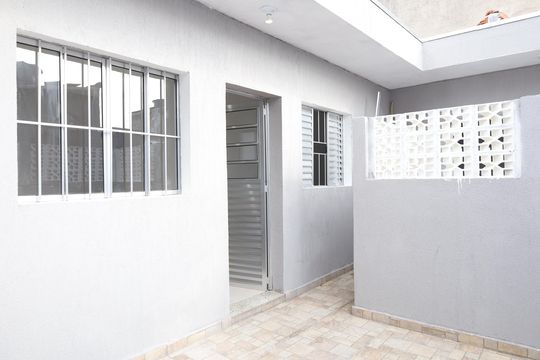 Área de Serviço de casa para alugar com 1 quarto, 30m² em Parque Guaianazes, São Paulo