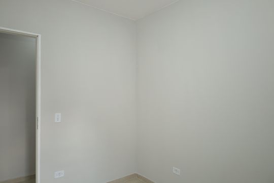 Quarto de casa para alugar com 1 quarto, 30m² em Parque Guaianazes, São Paulo