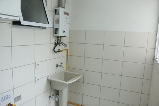 Área de Serviço de apartamento para alugar com 2 quartos, 43m² em Jardim Alvorada, Nova Iguaçu