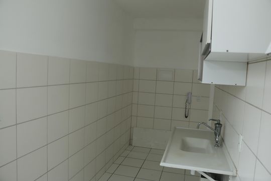 Cozinha de apartamento para alugar com 2 quartos, 43m² em Jardim Alvorada, Nova Iguaçu