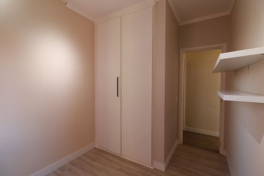 Quarto 2 de apartamento para alugar com 2 quartos, 60m² em Jardim Ubirajara, São Paulo