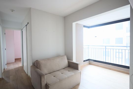 Sala de apartamento à venda com 3 quartos, 56m² em Padroeira, Osasco
