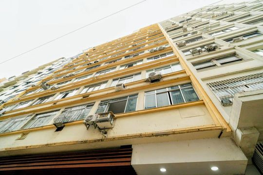 Fachada de apartamento para alugar com 2 quartos, 38m² em Copacabana, Rio de Janeiro