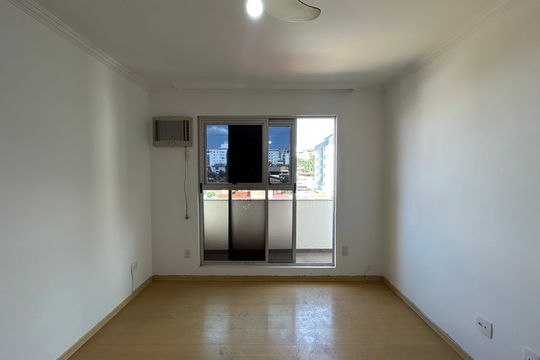 Apartamento para alugar com 5 quartos, 182m² em Castelo, Belo Horizonte