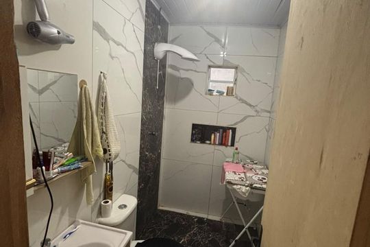 Banheiro de casa para alugar com 2 quartos, 80m² em Mathias Velho, Canoas