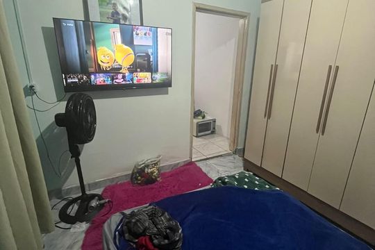 Quarto de casa para alugar com 2 quartos, 80m² em Mathias Velho, Canoas