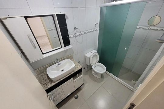 Banheiro de apartamento para alugar com 1 quarto, 60m² em Parque Cecap, Guarulhos