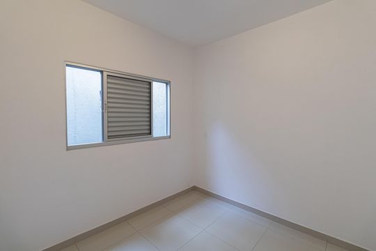 Quarto 1 de casa para alugar com 2 quartos, 65m² em Vila Lais, São Paulo