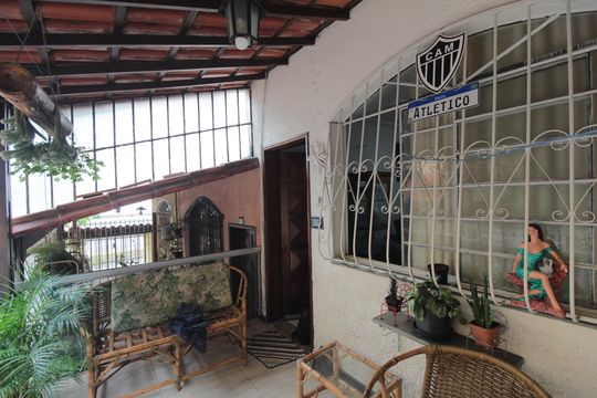 Varanda de casa de condomínio à venda com 2 quartos, 70m² em Santa Branca, Belo Horizonte