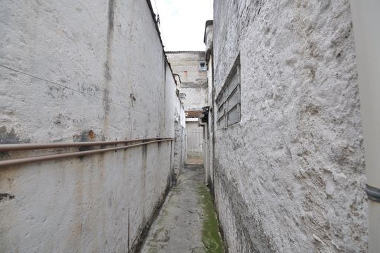 Corredor de entrada de casa para alugar com 1 quarto, 35m² em Vila Medeiros, São Paulo