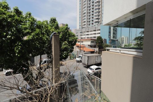 Vista Suíte de apartamento à venda com 2 quartos, 69m² em Chácara Seis de Outubro, São Paulo