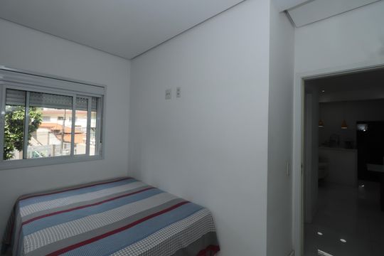 Suíte de apartamento à venda com 2 quartos, 69m² em Chácara Seis de Outubro, São Paulo