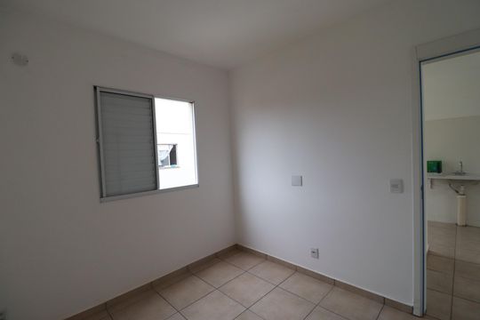 Quarto 1 de apartamento para alugar com 2 quartos, 39m² em Jardim Diva Tarla de Carvalho, Ribeirão Preto