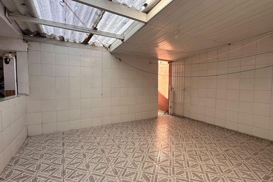 Quintal de casa para alugar com 1 quarto, 90m² em Jardim Souza, São Paulo