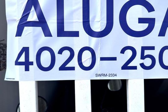 Placa de casa para alugar com 1 quarto, 90m² em Jardim Souza, São Paulo