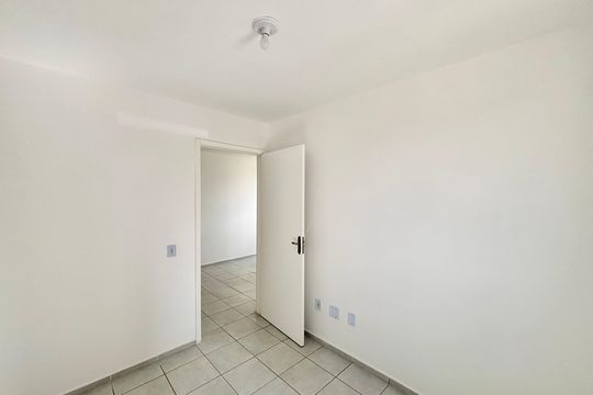 Quarto 1 de apartamento para alugar com 2 quartos, 49m² em Jardim Lourdes, Ferraz de Vasconcelos