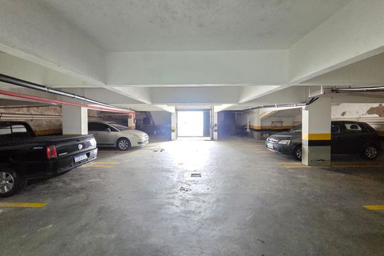 Garagem de apartamento para alugar com 2 quartos, 67m² em Nova Mirim, Praia Grande