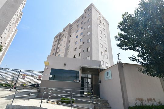 Fachada do Prédio de apartamento para alugar com 2 quartos, 46m² em Vila Miguel Vicente Cury, Campinas