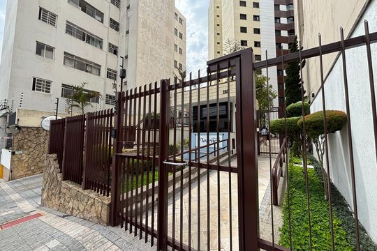 Fachada de apartamento à venda com 2 quartos, 110m² em Mirandópolis, São Paulo