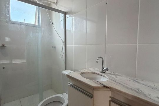 Banheiron de apartamento para alugar com 2 quartos, 83m² em Jardim America, Belo Horizonte