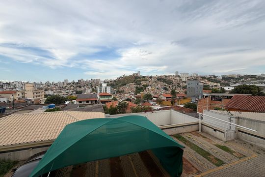 Vista  de apartamento para alugar com 2 quartos, 83m² em Jardim America, Belo Horizonte