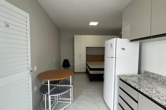 Sala de Jantar de kitnet/studio para alugar com 1 quarto, 40m² em Jardim Eldorado, Palhoça
