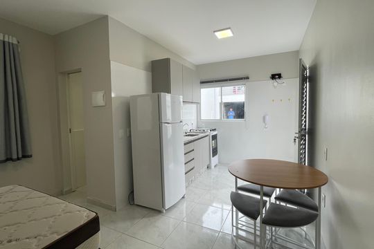 Sala de Jantar de kitnet/studio para alugar com 1 quarto, 40m² em Jardim Eldorado, Palhoça