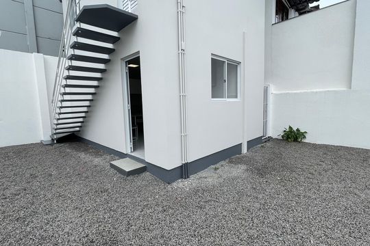 Fachada interna Kitnet de kitnet/studio para alugar com 1 quarto, 40m² em Jardim Eldorado, Palhoça
