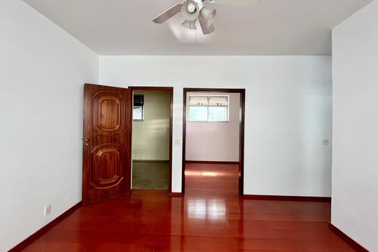 Apartamento para alugar com 3 quartos, 100m² em Sagrada Família, Belo Horizonte
