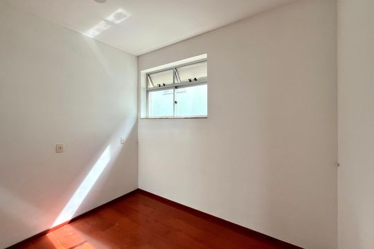 Apartamento para alugar com 3 quartos, 100m² em Sagrada Família, Belo Horizonte