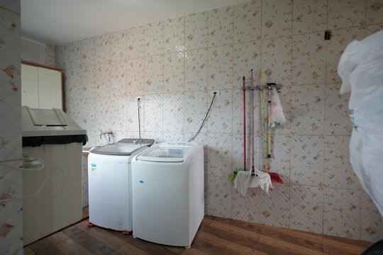 Área de Serviço de casa à venda com 4 quartos, 300m² em Vila Linda, Santo André