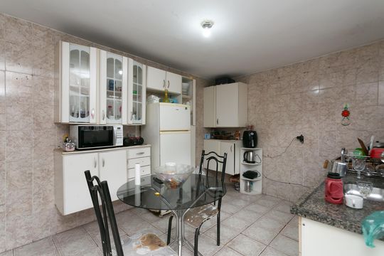 Cozinha de casa à venda com 2 quartos, 125m² em Vila Mara, São Paulo