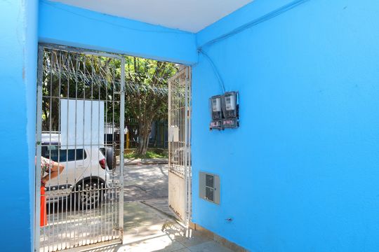 Garagem de casa para alugar com 1 quarto, 65m² em Conjunto Residencial José Bonifácio, São Paulo