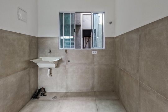 Casa para alugar com 1 quarto, 28m² em Vila Boacava, São Paulo