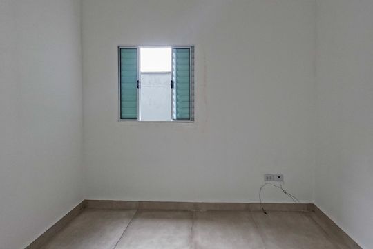 Casa para alugar com 1 quarto, 28m² em Vila Boacava, São Paulo