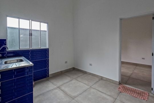 Casa para alugar com 1 quarto, 28m² em Vila Boacava, São Paulo